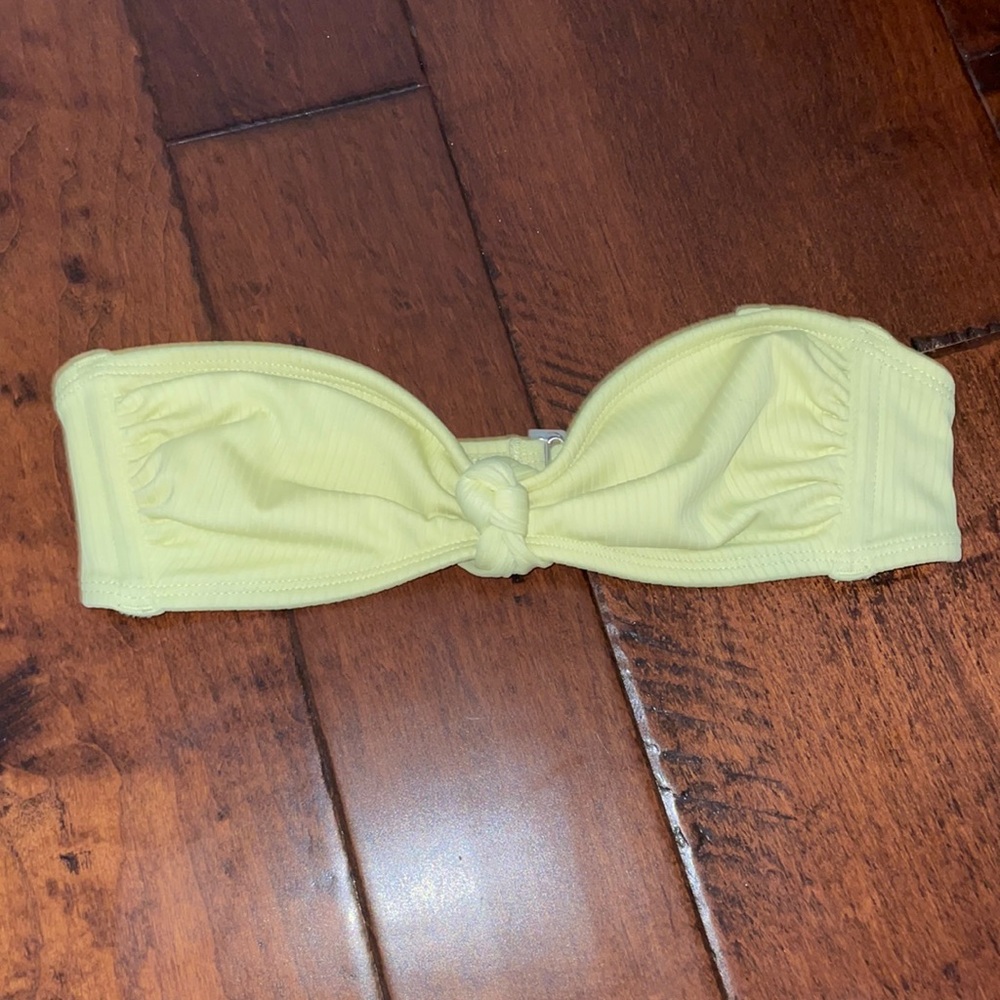 Yellow target tube top